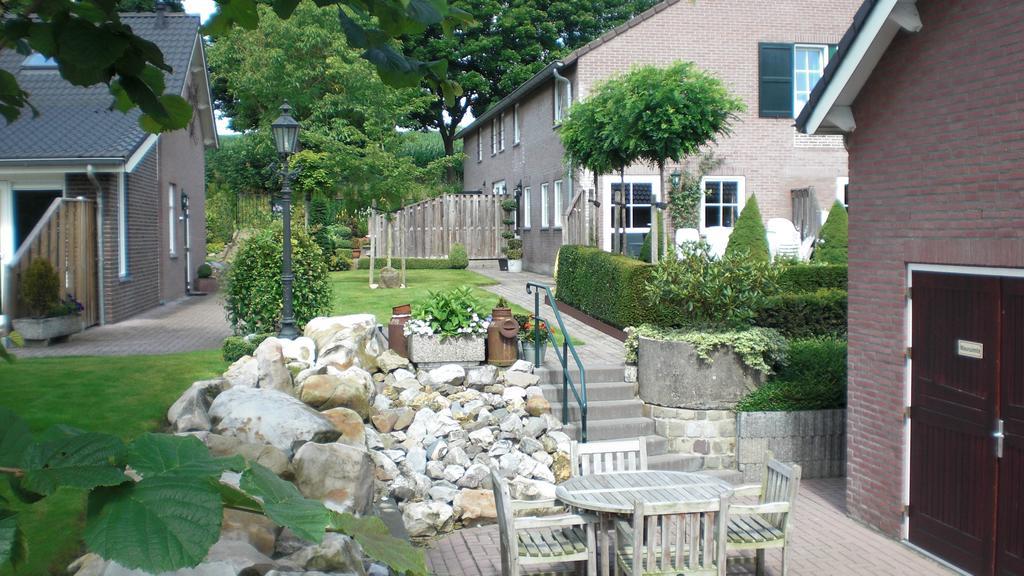 Vakantiewoningen Pinkers Hotel Gulpen Exterior photo
